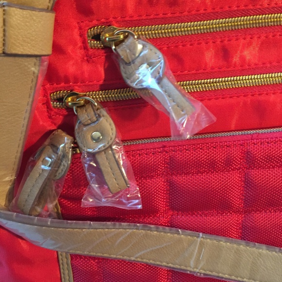 NEW Sondra Roberts SR2 squared WEEKEND BAG HP🎉 - Picture 7 of 8